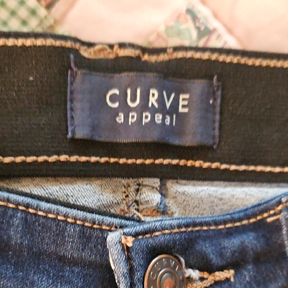 Curve Appeal Bermuda Shorts - Comfort Waistband- Dark Wash - Picture 3 of 7